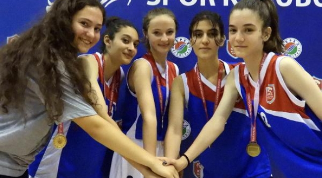 Basketbolda Kepez farkı