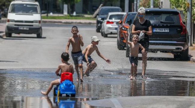 Cadde ortasında serinlik