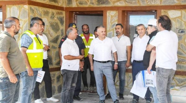 Vali Yazıcı, Manavgat'taki yangın konutlarını inceledi